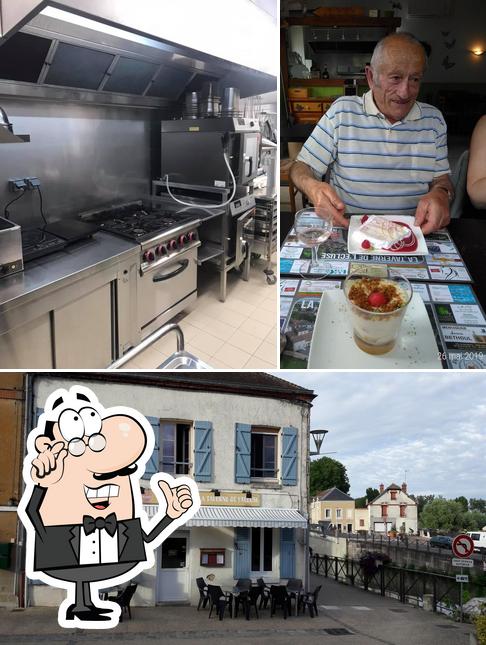 L'intérieur de La Taverne de l'Ecluse, nouveau propriétaire