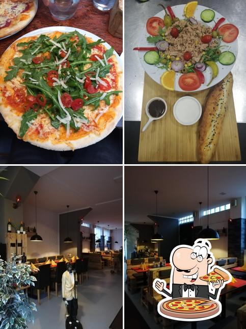 Elige una pizza en Antolopia Restaurant & Café Bar