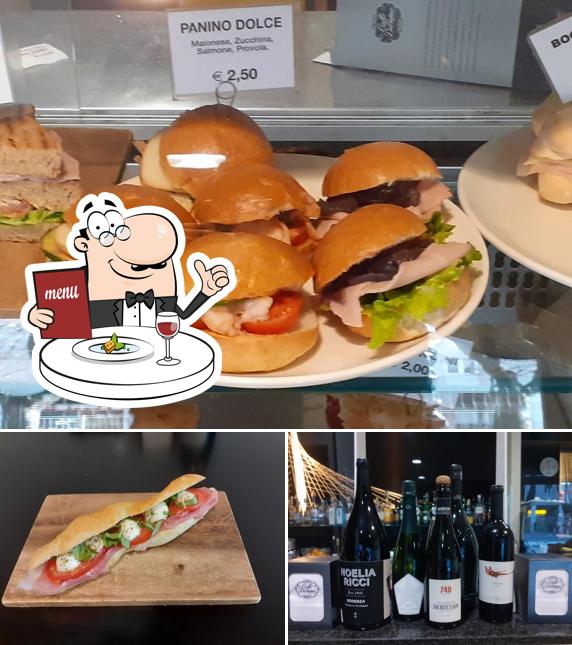 Questa è la immagine che mostra la cibo e birra di Le petit cafè