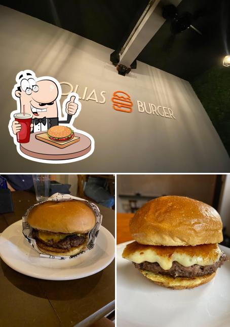 Experimente um hambúrguer no Golias Burger - Hamburgueria Centro Diamantina