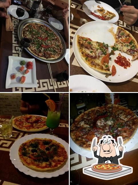 Essayez des pizzas à Неаполь