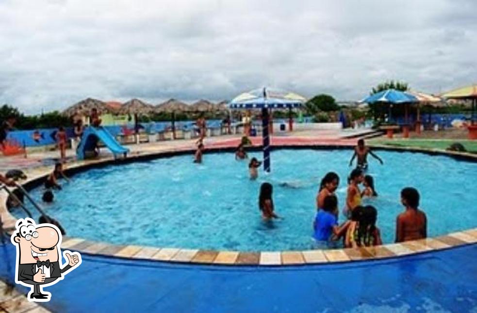 Look at this photo of Inhumas aqua park