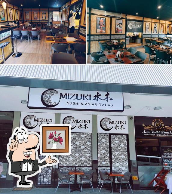 Mira cómo es Mizuki Sushi & Asian Tapas por dentro
