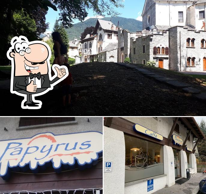 Guarda la foto di Papyrus Caffè Pizza d'asporto