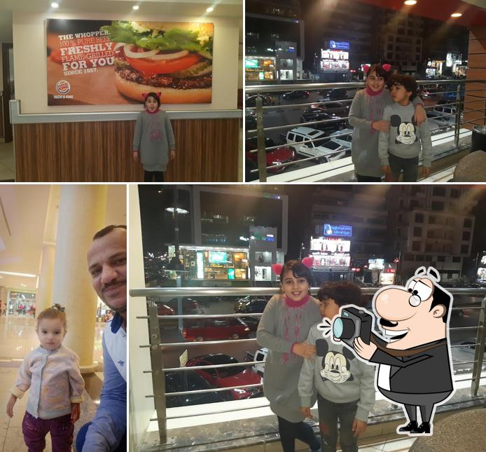 Regarder la photo de Burger King - Abbas El Akkad