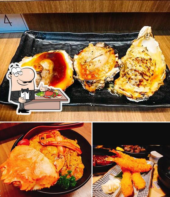 Try out seafood at 魂燒Tamashii Yaki