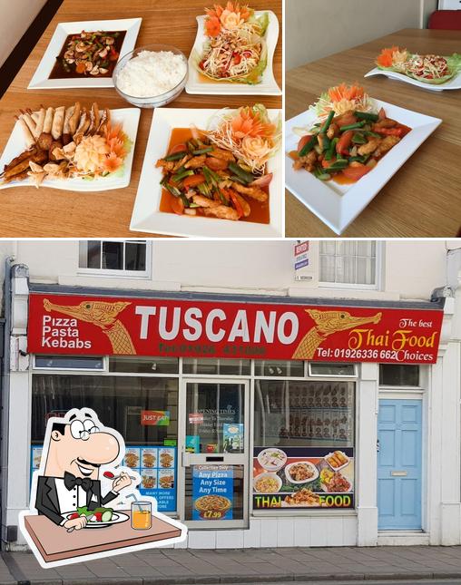Еда в "Tuscano's Pizza"