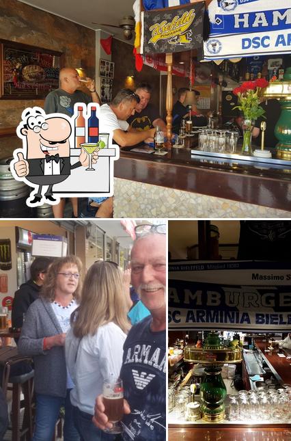 Among different things one can find bar counter and food at Bielefelder Pilsstübchen
