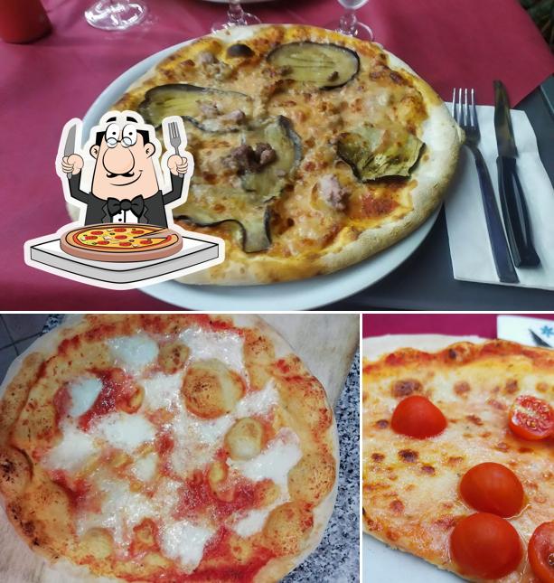 Get pizza at Bar Trattoria Pizzeria da SIMONE