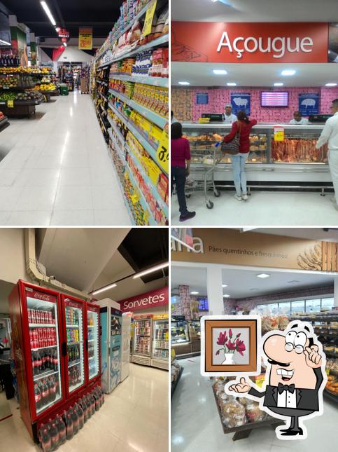 O interior do Lopes Supermercados