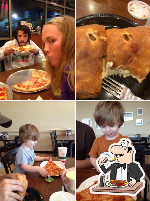 Meals at Marozzi’s Pizza