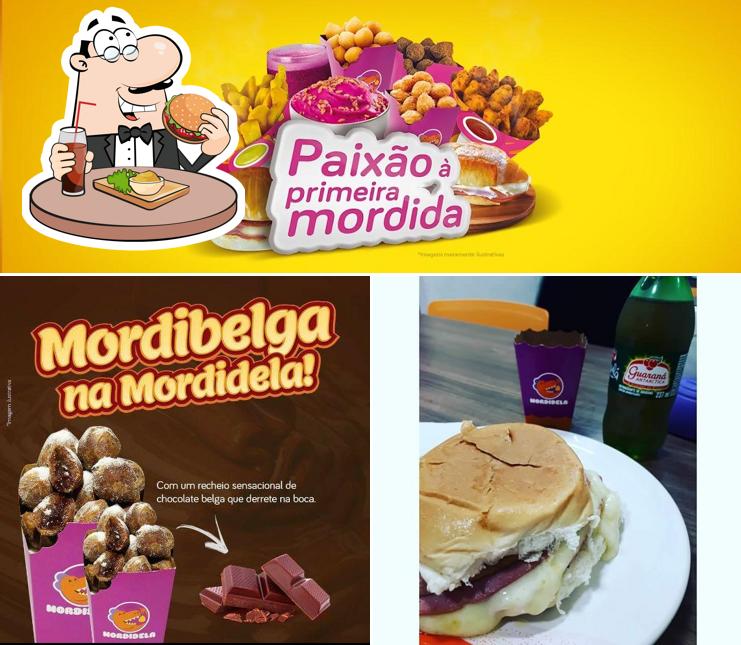 Hambúrguer em Mordidela