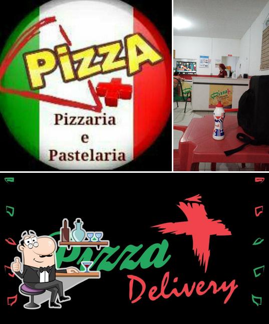 O interior do Pizza + Delivery