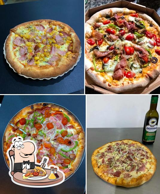 Escolha diferentes variedades de pizza