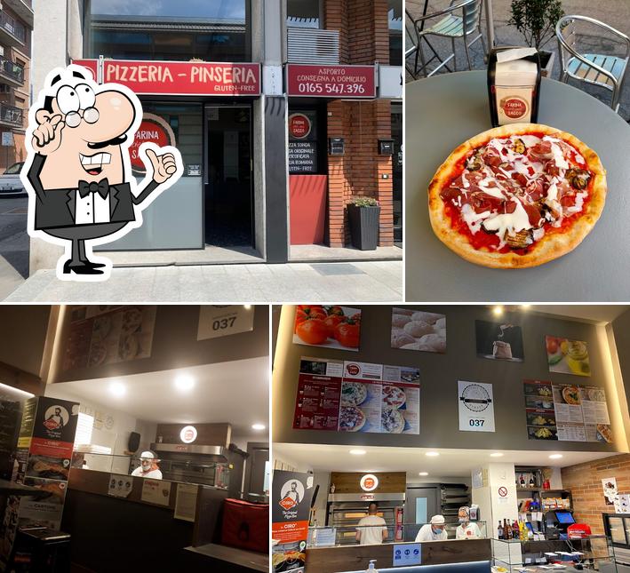 The interior of Pizzeria Farina Del Mio Sacco