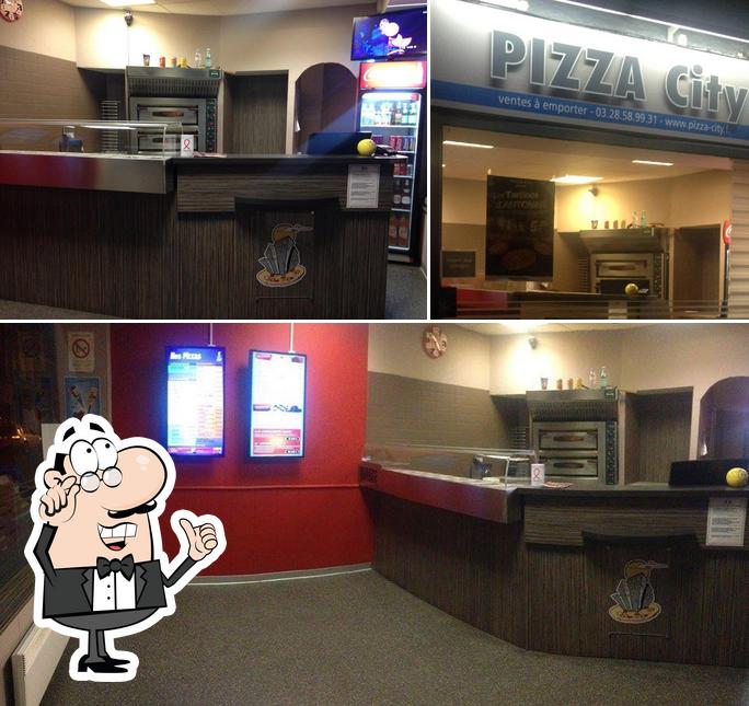 L'intérieur de Pizza City