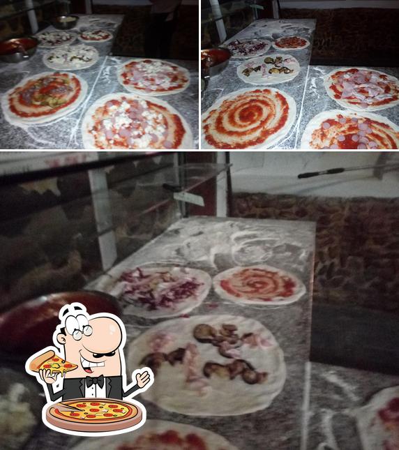 Ordina una pizza a Agripizzeria di Marco Cau