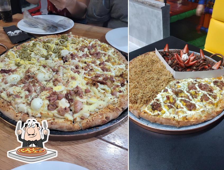 Get pizza at Dalle Pizza - Tarumã