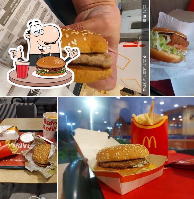 Experimente um hambúrguer no McDonald's