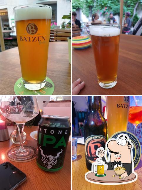 3fiori café & craft beer bar offre un'ampia selezione di birre