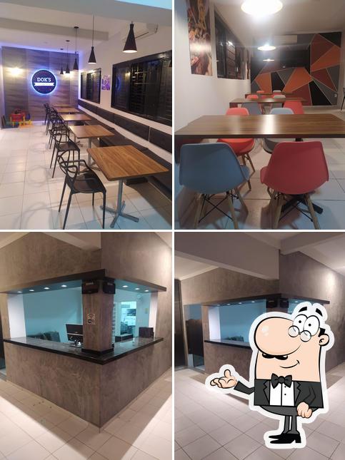 O interior do Dok's Fried Food