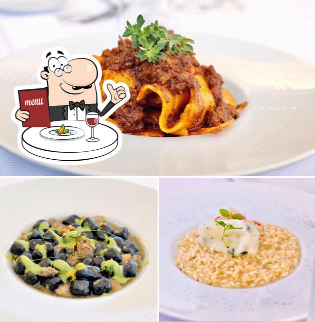 Еда в "Panorama Restaurant La Scaletta"