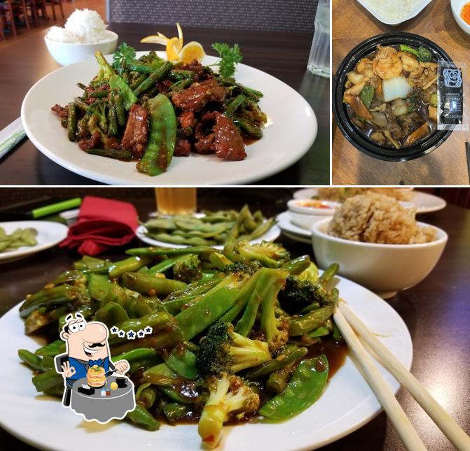 Food at T. Jin's China Diner