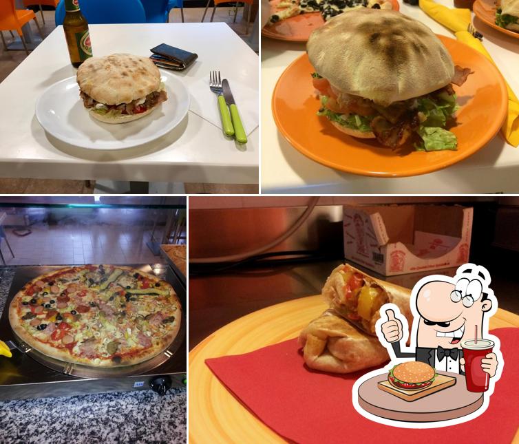 Gli hamburger di Pizzeria Da Rene' potranno soddisfare i gusti di molti