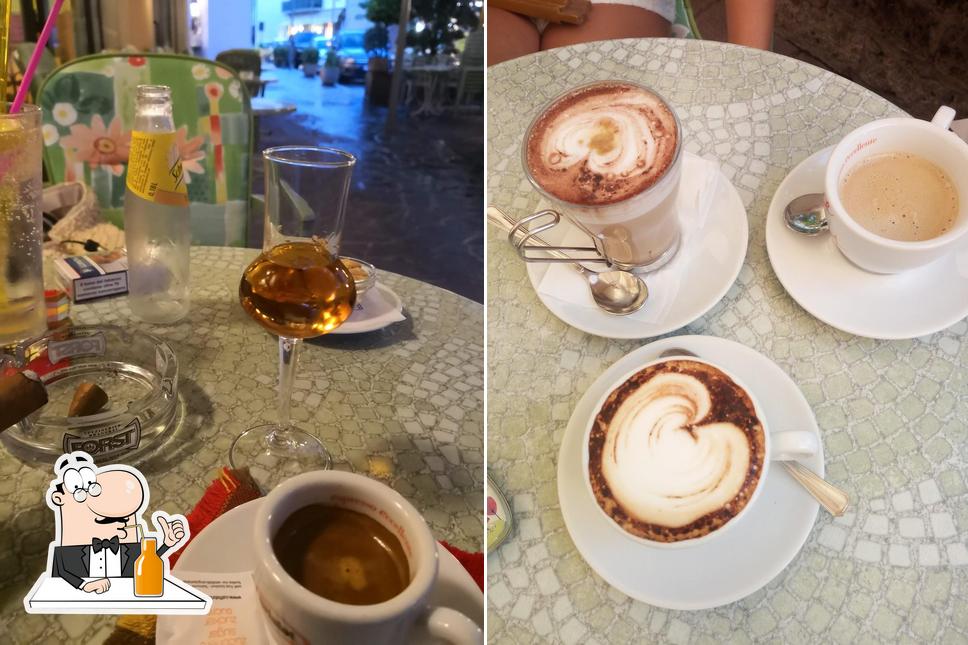 Profitez d'un verre à Caffe Milano