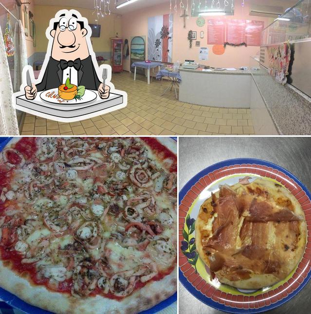 La immagine della cibo e interni di Maddy pizzeria