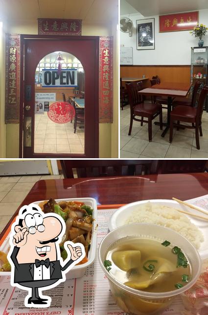 The interior of Chinatown Restaurant