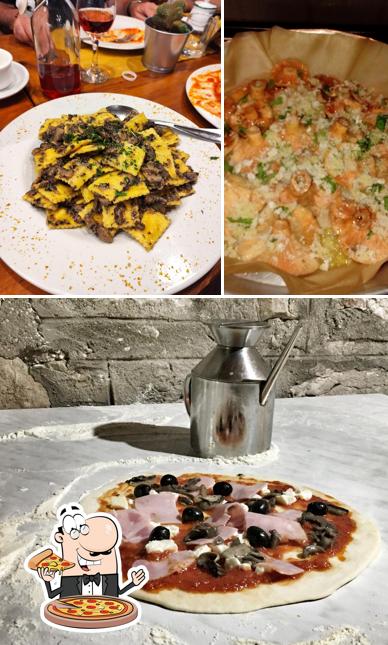 Order pizza at Abete Bianco