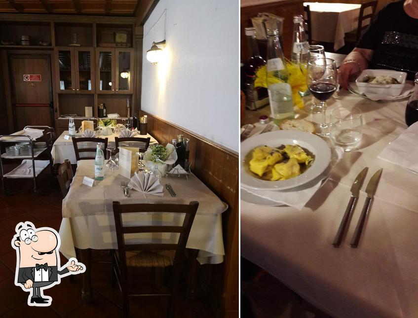 Siediti a un tavolo di Trattoria Al Forno