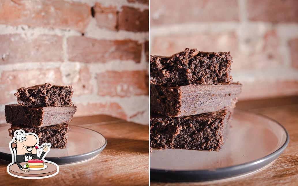 Lactem Café sert une variété de plats sucrés