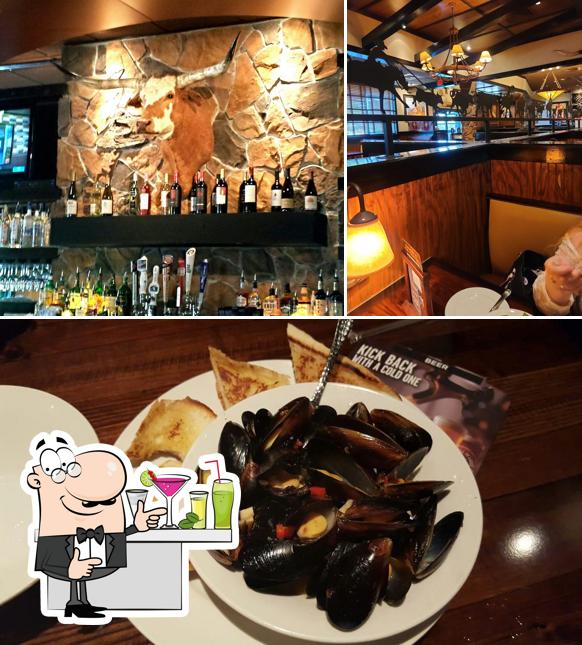 The image of bar counter and seafood at LongHorn Steakhouse