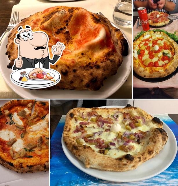 Scegli tra le molte varianti di pizza