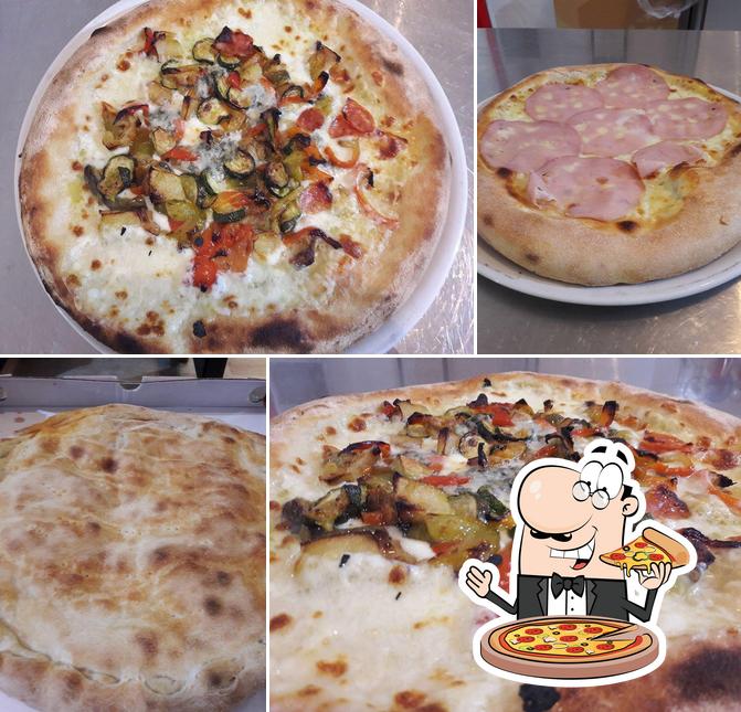 Prenditi una pizza a Pizzeria Donna Mara