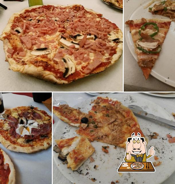At El Pizzero, you can enjoy pizza