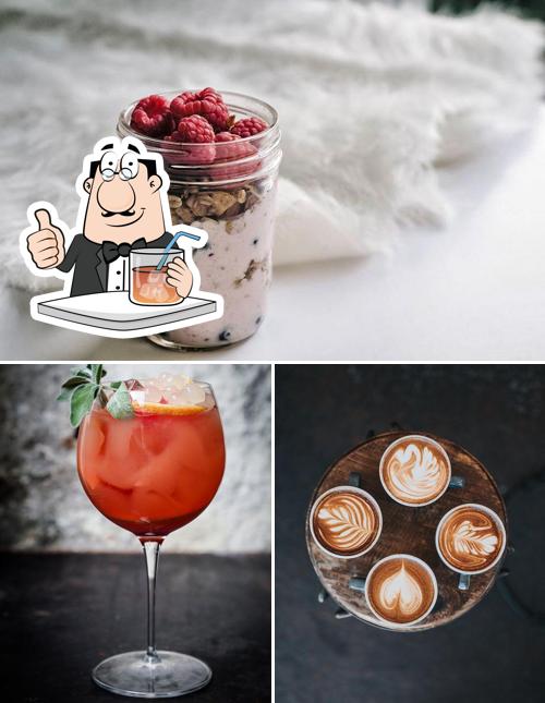Mira las fotos que muestran bebida y comida en Cafe-Bar Cavallo