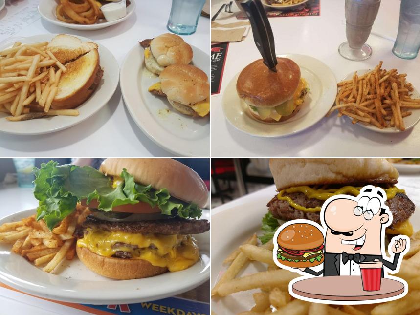 Best hamburgers in Cookeville restaurants, winter 2024 - Restaurant Guru