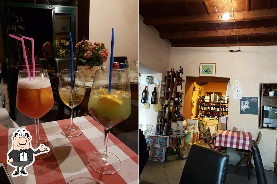 Gli interni di Bar La Piazzetta