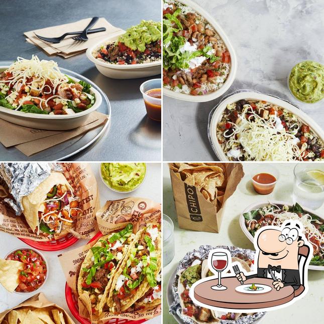 Chipotle Mexican Grill in North Wales - Restaurant menu and reviews