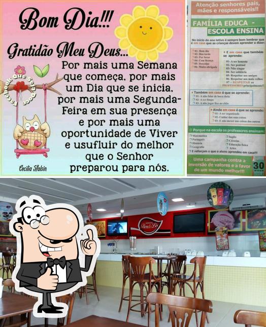 See the picture of Sorveteria Flor de Lis