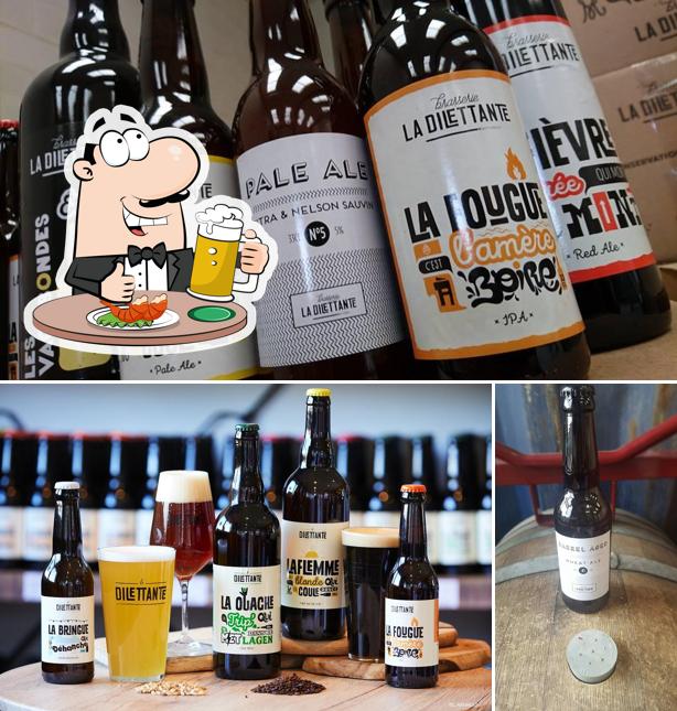 Vous pouvez prendre un verre de bière blonde ou brune