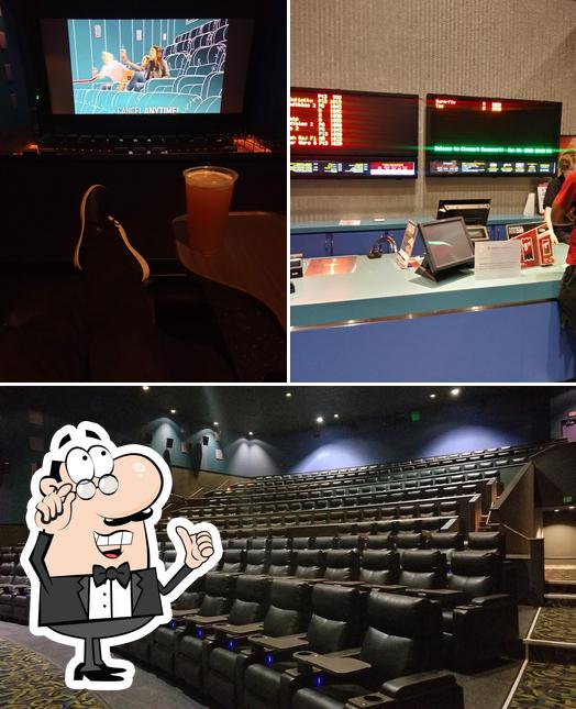 Cinemark Davenport 18 XD and IMAX in Davenport - Restaurant reviews