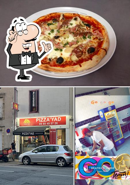 La intérieur et pizza du restaurant