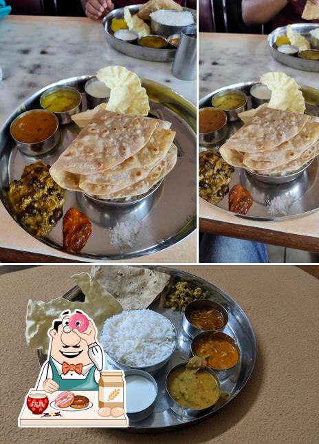 Banashri Hotel and Shubhashri Bar, Badami - Restaurant reviews