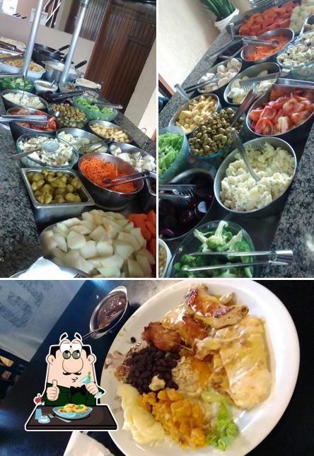 Comida em Buffet Sbardelotto