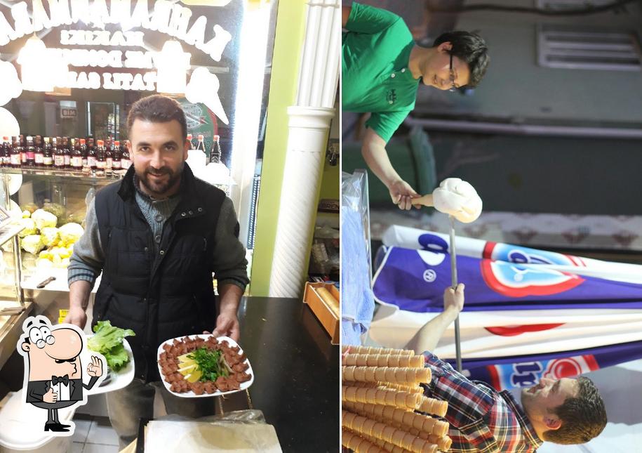 Здесь можно посмотреть фото кафе "Kahramanmaraş Hakiki Dövme Dondurma ve Tatlı Salonu"