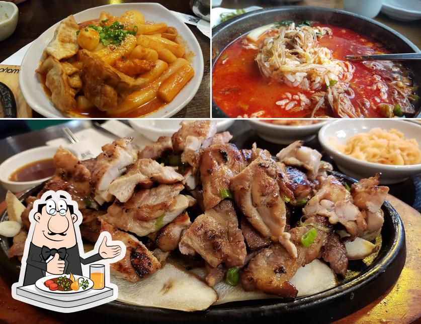Еда в "Hanok Korean Restaurant"